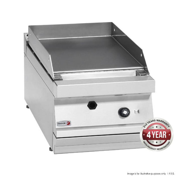 Ex-Showroom: Fagor 700 series natural gas chrome 1 zone fry top FTG-C7-05L